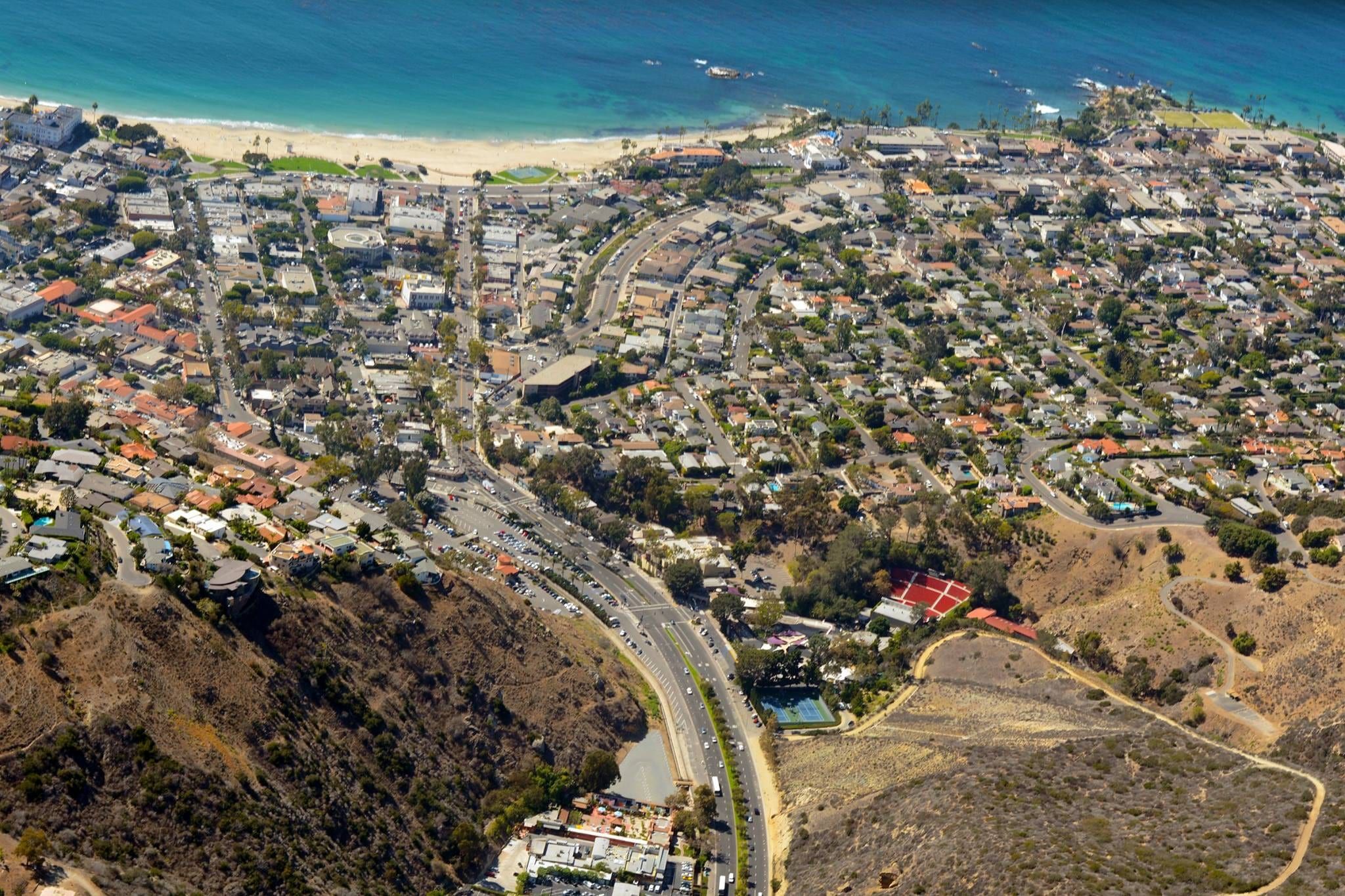 Main Beach Laguna by Don Ramey Logan