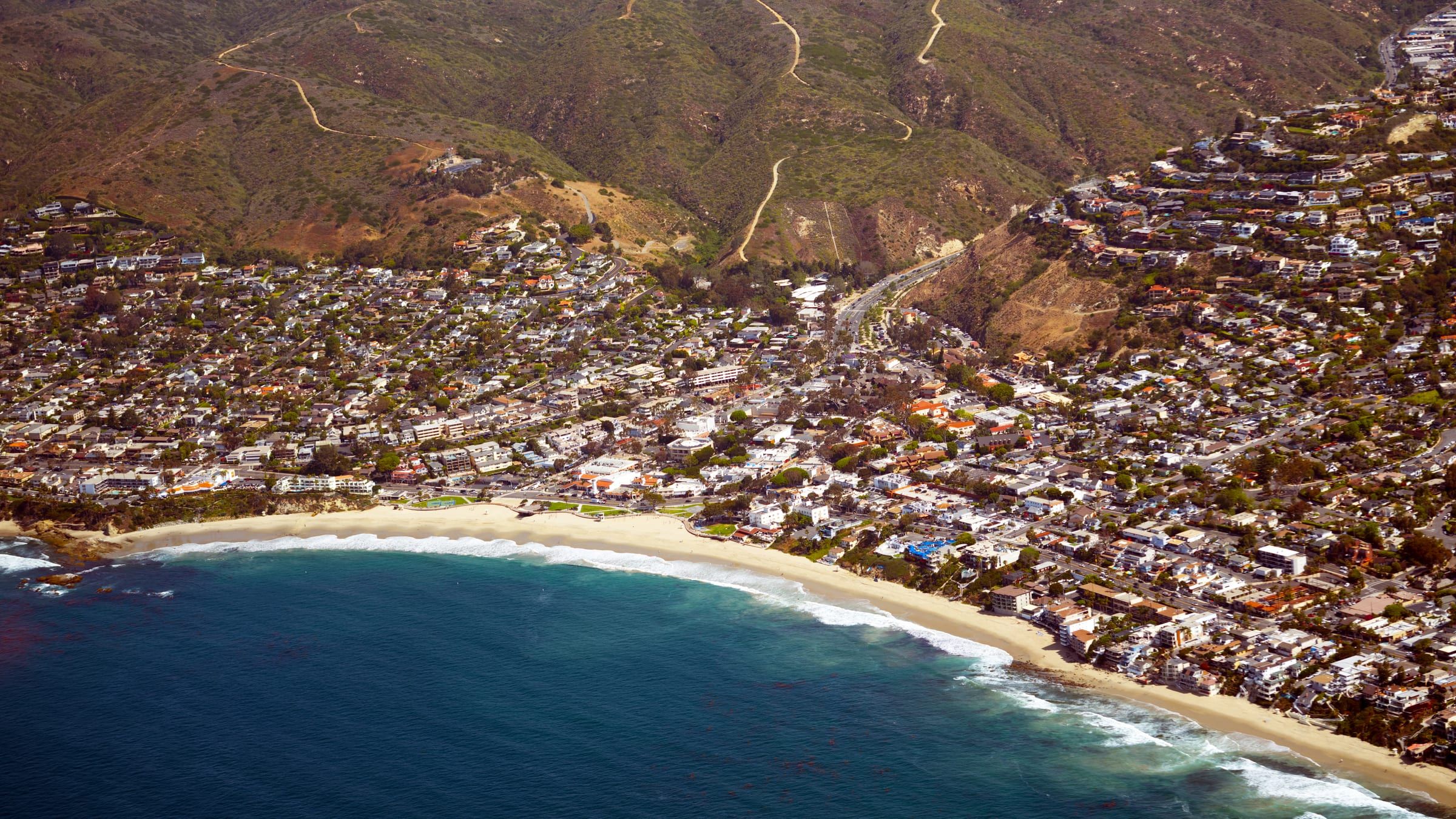 Main Beach Laguna CA by Don Ramey Logan